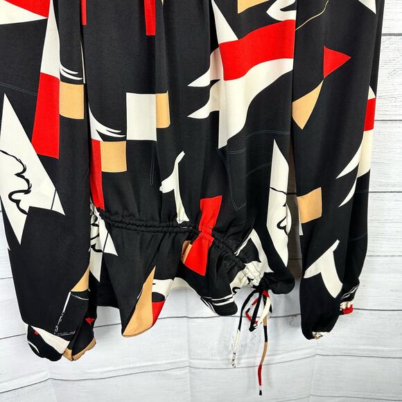 Milk and Honey Womens size Small Abstract Print Red Black Blouse 34164T NEW - Picture 5 of 11